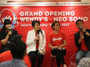 Kini Kelezatan Ayam Goreng dan Burger Wendys Bisa Dinikmati di Neo Soho