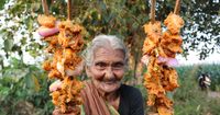Wanita Tertua di India Ini Sukses Jadi YouTuber di Usia 106 Tahun!