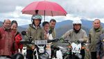 Susuri Jalan Trans Papua, Jokowi Konvoi Naik Trail