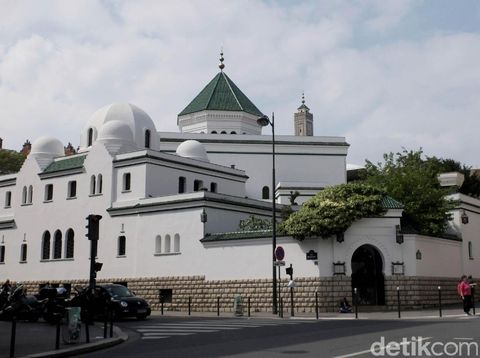 5 Fakta Masjid Raya Paris, Bangunan yang Dibangun Setelah PD I