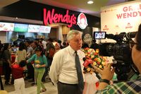 Kini Kelezatan Ayam Goreng dan Burger Wendy's Bisa Dinikmati di Neo Soho