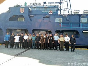 Bea-Cukai Tingkatkan Patroli di Laut Timur Jelang Lebaran