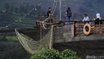 Naik Kapal di Atas Gunung, Bisa Lah Pokoknya