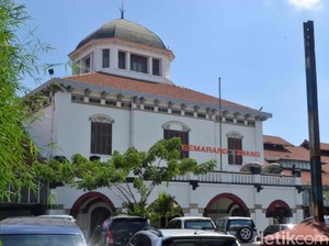 Ada Penutupan Jalan, Penumpang KA Stasiun Tawang-Poncol Diminta Datang Awal