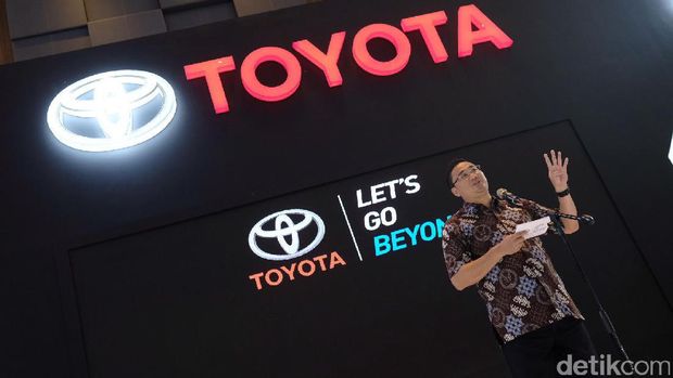  Executive General Manager PT Toyota-Astra Motor Fransiscus Soerjopranoto