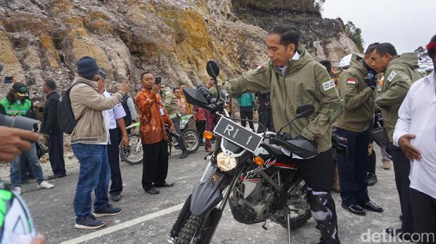 Mengintip Persiapan Presiden Jokowi Sebelum Ngetrail di Trans Papua