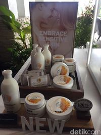 The Body Shop Rilis Make-up Edisi Terbatas Kolaborasi dengan Cinta Laura 
