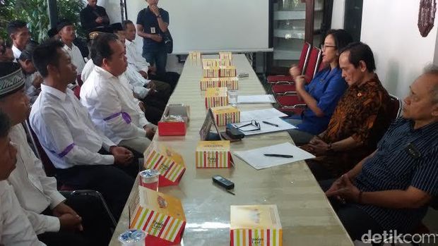 Perwakilan warga Slema diterima oleh pihak Keraton Yogyakarta