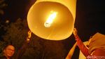 Wah... Cantiknya Lampion Waisak Hiasi Langit Borobudur