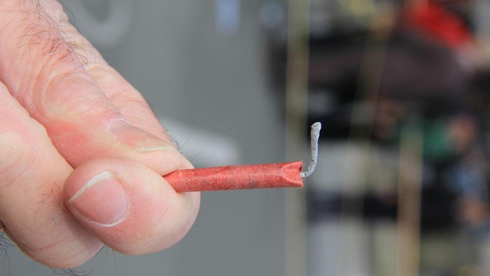 Nyalakan Petasan Dekat Wajah, Mata Kanan Pria Ini Buta