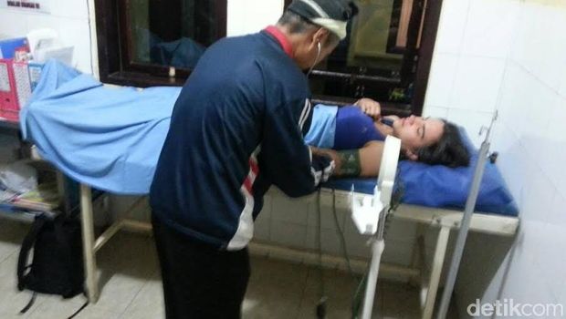 Traveler prancis sedang dirawat