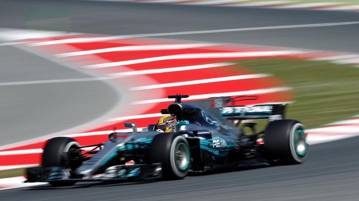 Di Sesi Kedua, Hamilton dan Mercedes Lagi-Lagi Tercepat