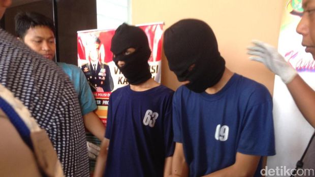 Para pelaku dihadirkan dalam jumpa pers di Mapolres Jaktim.