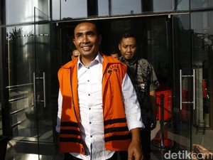 Kasus Akil Mochtar, Ketua KPUD Buton: Tak Ada Intervensi