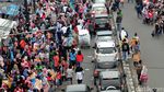 PKL Kuasai Pedestrian, Tanah Abang Kembali Semrawut