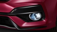 Untuk pasar Jepang, Jazz telah mendapatkan lampu depan LED berdesain baru dengan daytime running light (DRL) LED yang terintegrasi dengan grille yang telah diperbarui. Bumper dan lampu belakan juga hadir dengan desain baru.