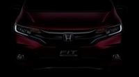 Untuk mesin, kabarnya Honda Jazz terbaru di Jepang ditawarkan dengan mesin bensin 1.3 liter dan 1.5 liter empat silinder. Ada juga pilihan varian hybrid.
