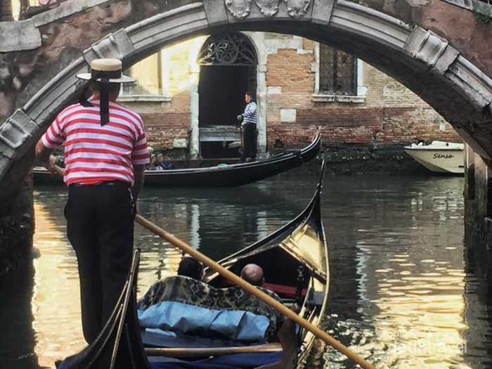 Venesia