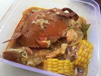 Mama's Crab: Kepiting Lada Hitam dan Saus Padang dalam Kemasan Juga Enak