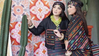 Gaya Kompak Ashanty dan Aurel Hermansyah