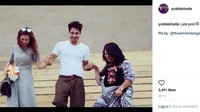 Namun fotonya dengan Ravi baru ia unggah sedikit. Kabar Ravi Bhatia menikah ramai di perbincangkan belakangan ini.  Foto: Instagram @yulidabhatia