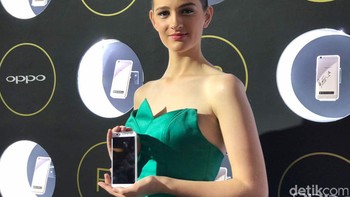 Oppo F3 diperkenalkan 4 Mei lalu. Foto: afr/detikINET