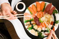 Hati-hati Infeksi Parasit Bisa Terjadi Setelah Makan Sushi, Seperti Dialami Pria Ini