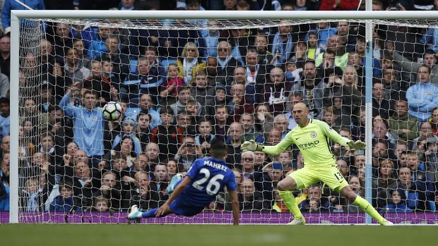 Manchester City Kalahkan Leicester 2-1