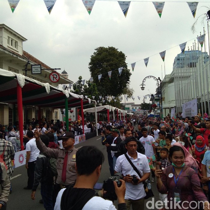 Begini Kemeriahan Asian African Carnival 2017 di Bandung