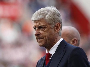 Kembali Ada Spanduk Berisi Desakan Mundur, Ini Respons Wenger