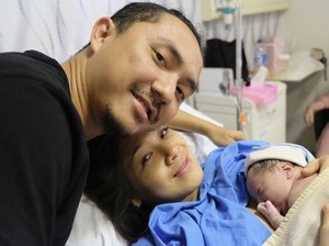 Dian Ayu Ingin Stop Hamil Setelah Melahirkan Anak Kedua