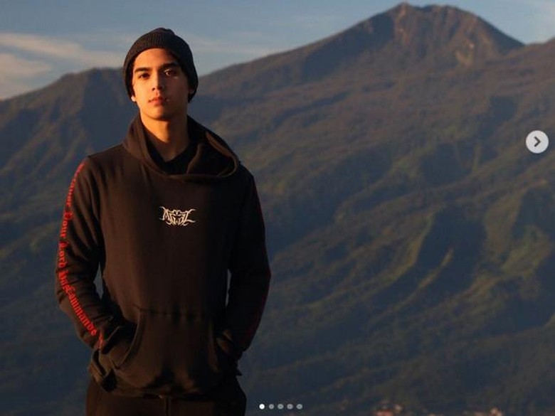 Tepat Idul Adha, Al Ghazali Ultah ke-20 Tepat Idul Adha, Al Ghazali Ultah ke-20