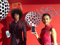Semarak Penjualan Perdana Oppo F3