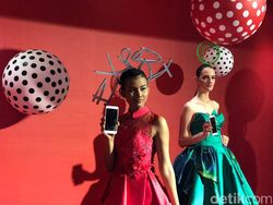 Semarak Penjualan Perdana Oppo F3