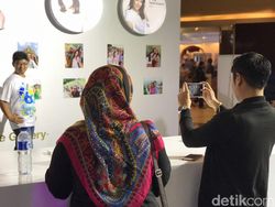 Semarak Penjualan Perdana Oppo F3