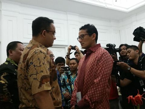 Anies-Sandiaga di HUT JK ke-75