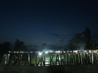 Ketika Alun-alun Karimunjawa Berasap Wangi