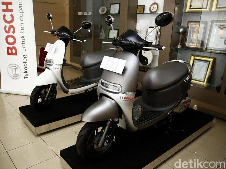 Viar Luncurkan Motor Listrik Seharga Rp 16,2 Juta