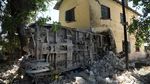 Kereta Anjlok Timpa Rumah di Yunani, Tiga Orang Tewas