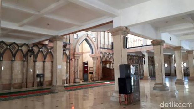 Arsitektur yang bergaya timur tengah