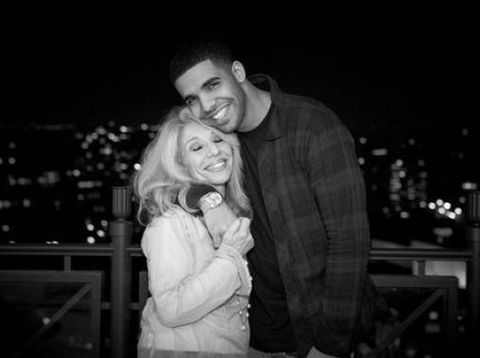 Happy Mothers Day, Ini 7 Seleb Tampan Si Anak Mama