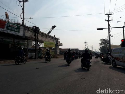 Waspadai, Jalan Mastrip Mulai Hari Ini Ditutup Sementara
