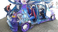 NcunKampunk ini dibalut dengan airbrush berkonsep Avatar.