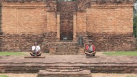 Luas komplek Candi Muaro Jambi sekitar 3.981 hektar, terbentang searah dengan jalur sungai Batanghari. Ada banyak situs candi di kawasan candi terluas di Indonesia ini. (Syanti/detiktravel)