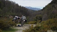Total jarak tempuh perjalanan mereka hingga saat in sekitar 81.859 kilometer,dengan total bermalam di perjalanan sebanyak 981 hari dan melakukan camping sebanyak 345 hari. Foto: Suzuki