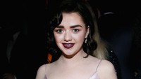Sementara Maisie Williams disebut bakal memerankan sosok Wolfsbane. Foto: Phillip Faraone/Getty Images