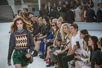 Curhat Model yang Dipecat dari Louis Vuitton karena Terlalu Gemuk