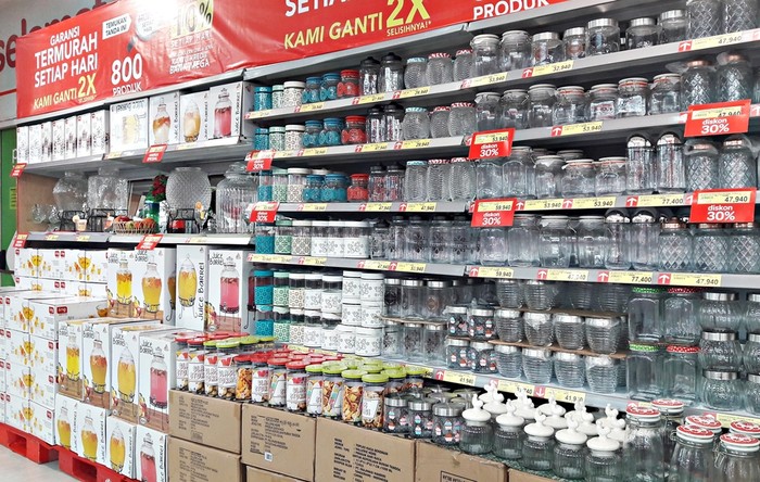 Transmart Carrefour Tawarkan Aneka Toples Cantik Kue Kering