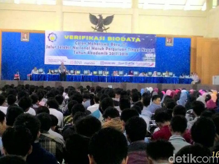 1.059 Camaba ITS Lolos SNMPTN, Empat Di antaranya Hafiz Alquran