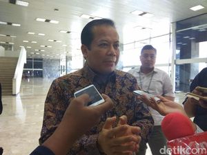 Pimpinan DPR Hormati Apa Pun Keputusan Jokowi soal UU MD3
